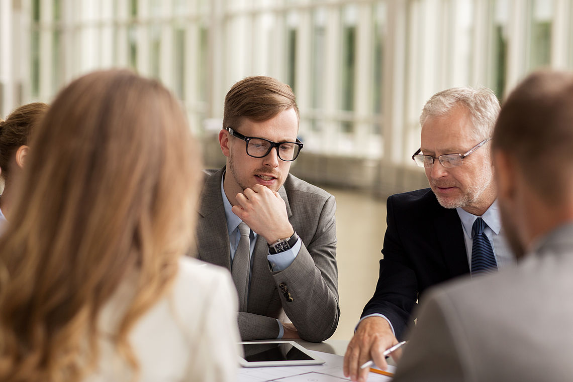 Eine Haftpflichtversicherung sollte als Basis für jeden Unternehmer dienen